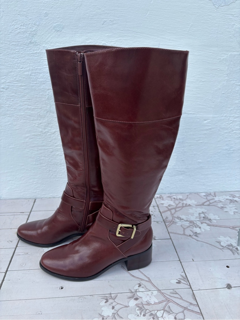 Pour La Victoire Tall Leather Riding Boots in Mahogany